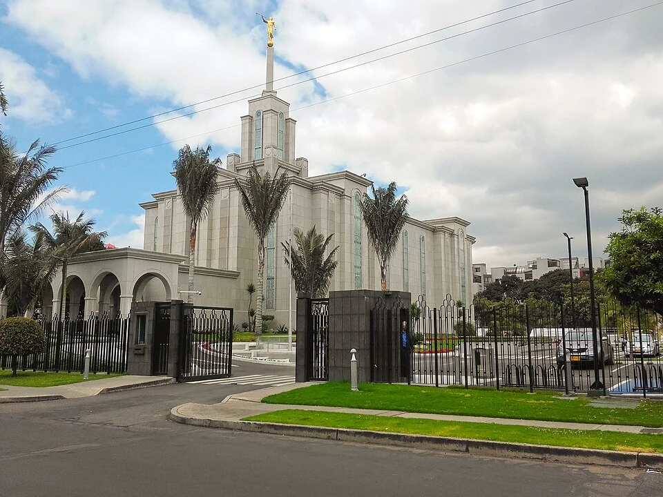 Bogotá Colombia Temple, exterior