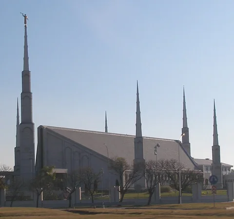 Buenos Aires Argentina Temple, exterior