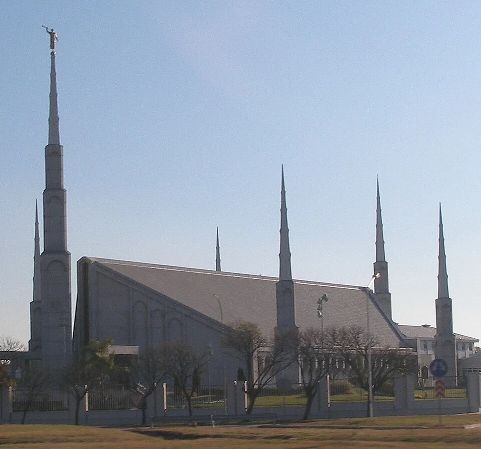 Buenos Aires Argentina Temple, exterior