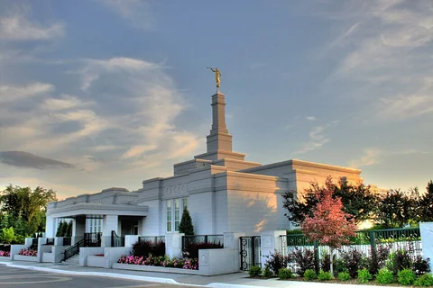 Edmonton Alberta Temple, exterior