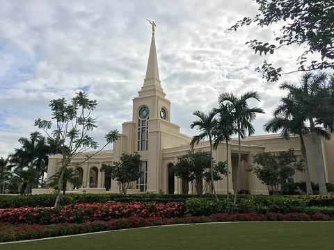 Fort Lauderdale Florida Temple, exterior