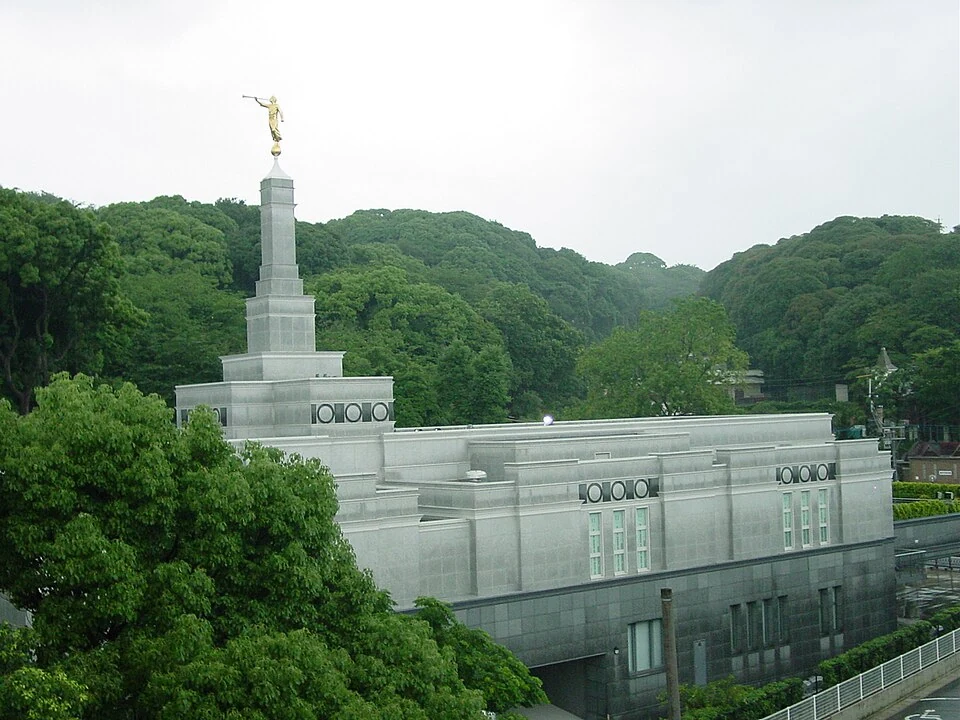Fukuoka Japan Temple, exterior