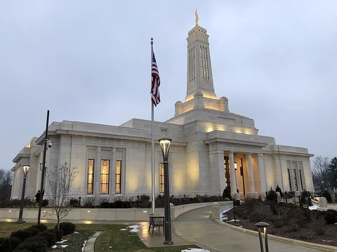 Indianapolis Indiana Temple, exterior