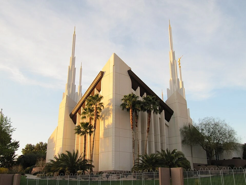 Las Vegas Nevada Temple, exterior