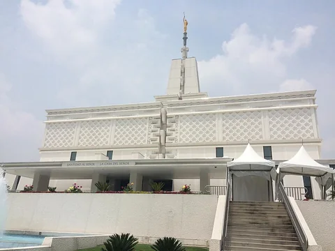 Mexico City Mexico Temple, exterior