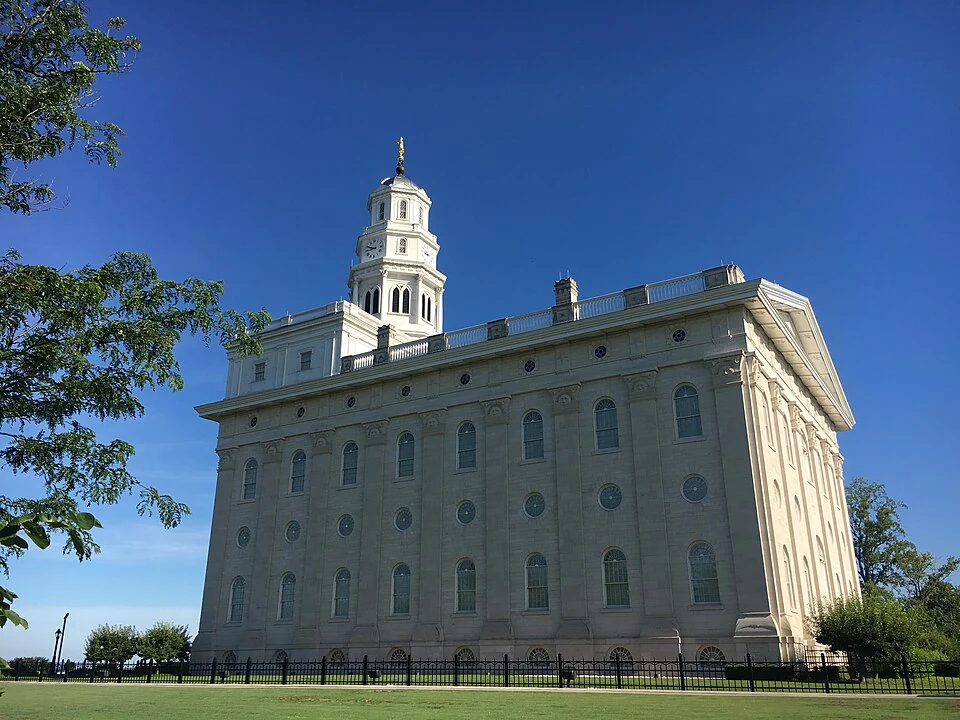 Nauvoo Illinois Temple, exterior