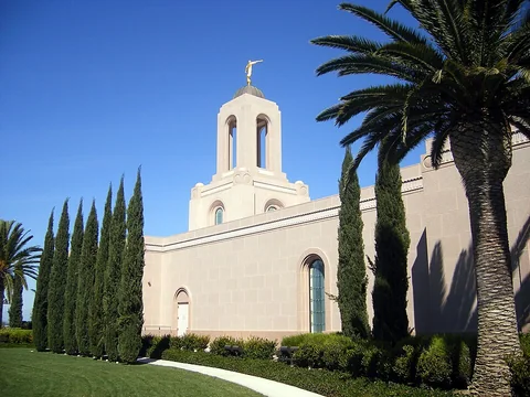 Newport Beach California Temple, exterior