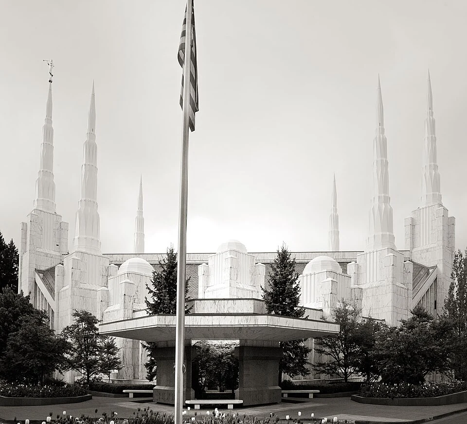 Portland Oregon Temple, exterior