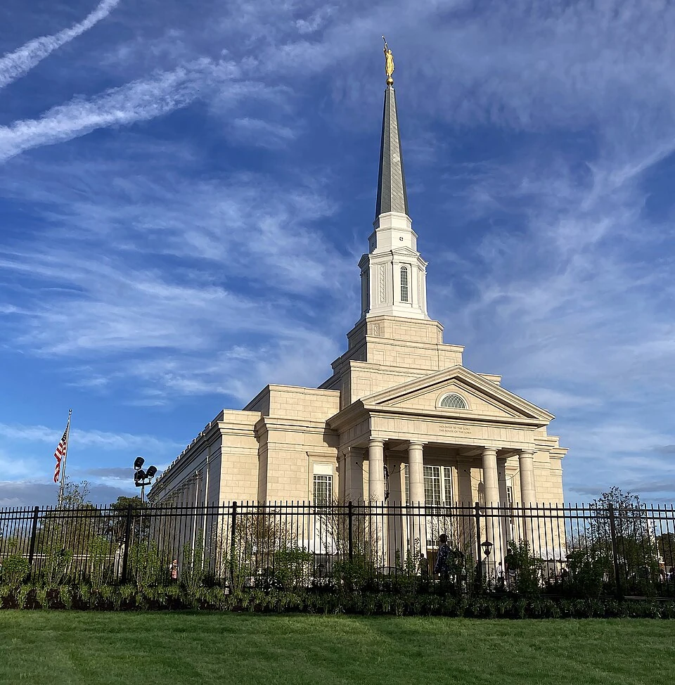 Richmond Virginia Temple, exterior
