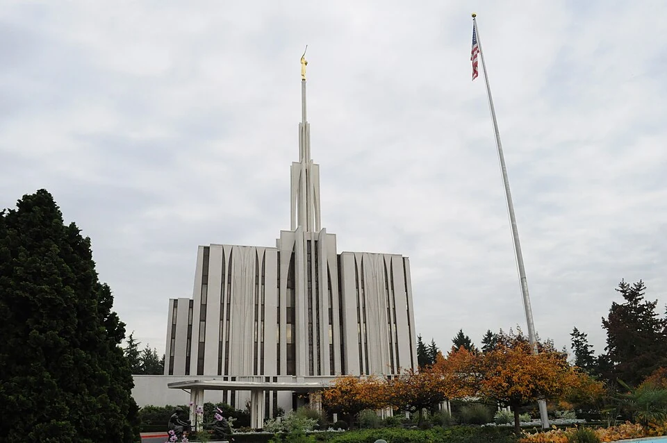 Seattle Washington Temple, exterior