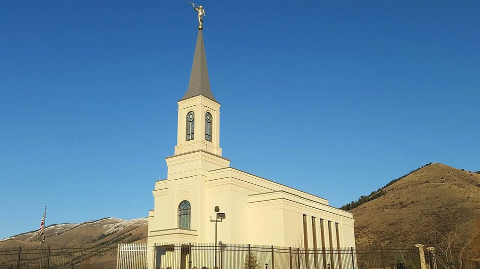 Star Valley Wyoming Temple, exterior