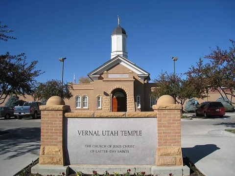 Vernal Utah Temple, exterior